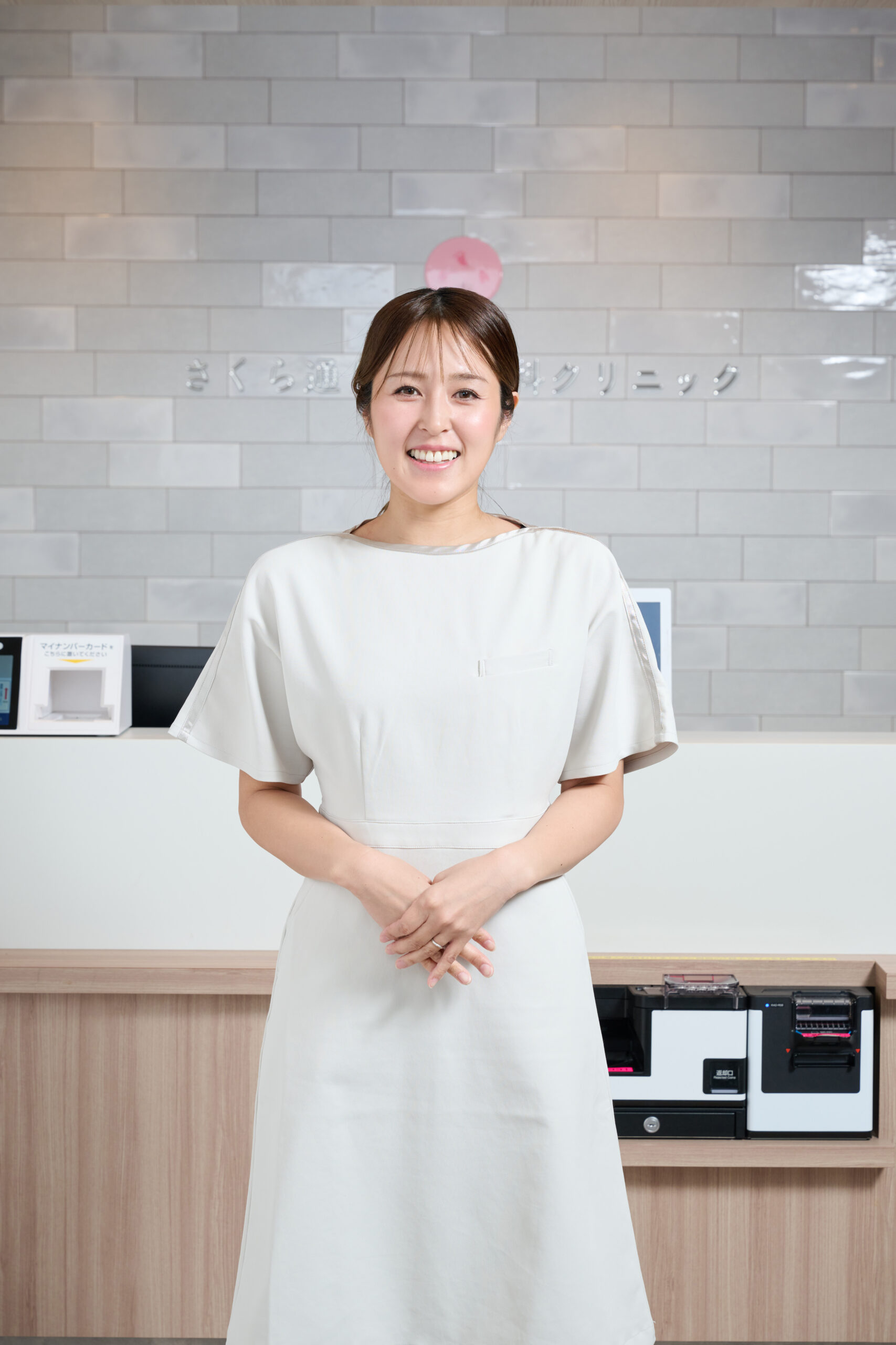 バックオフィス業務の先輩スタッフ