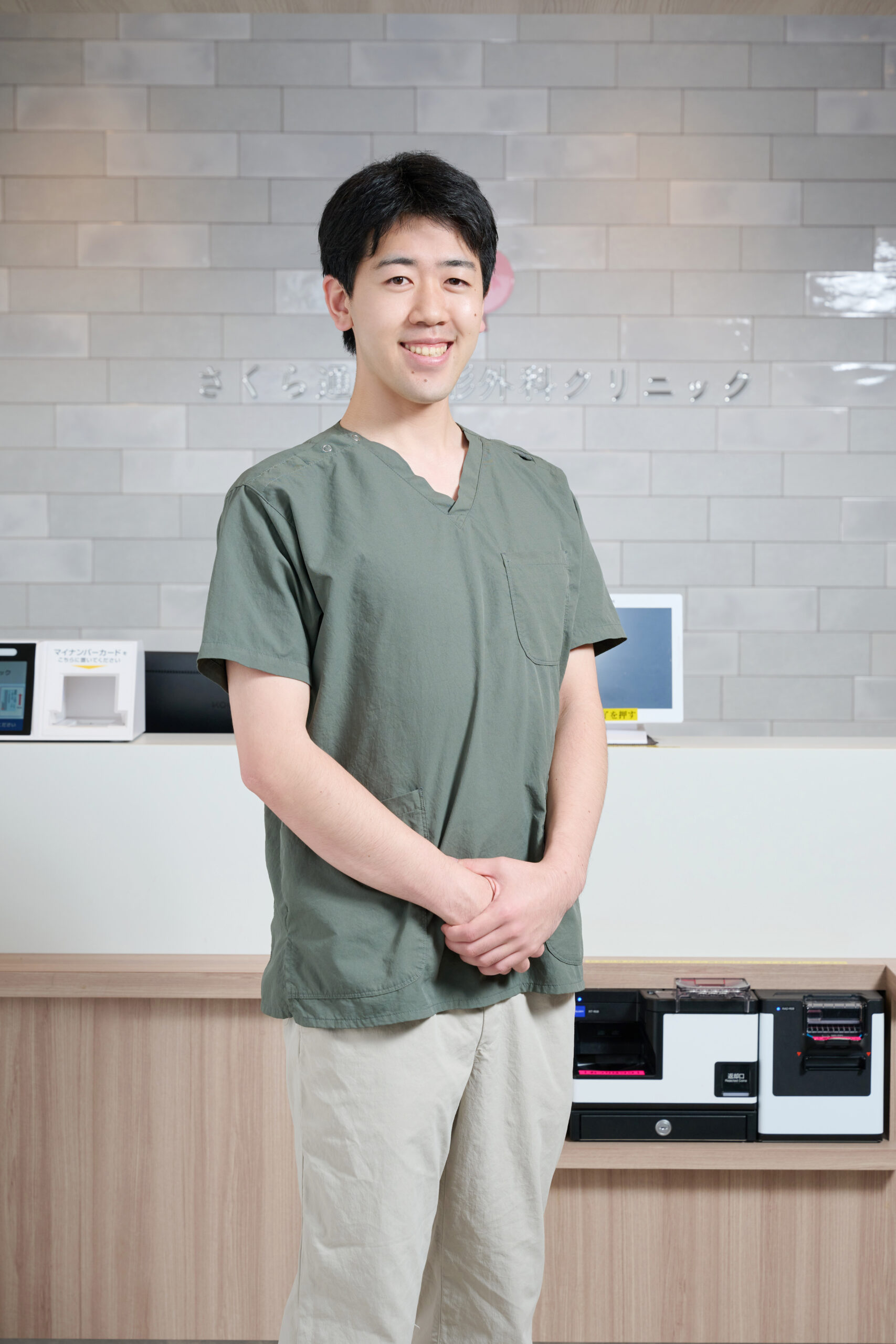 理学療法士 東野友哉